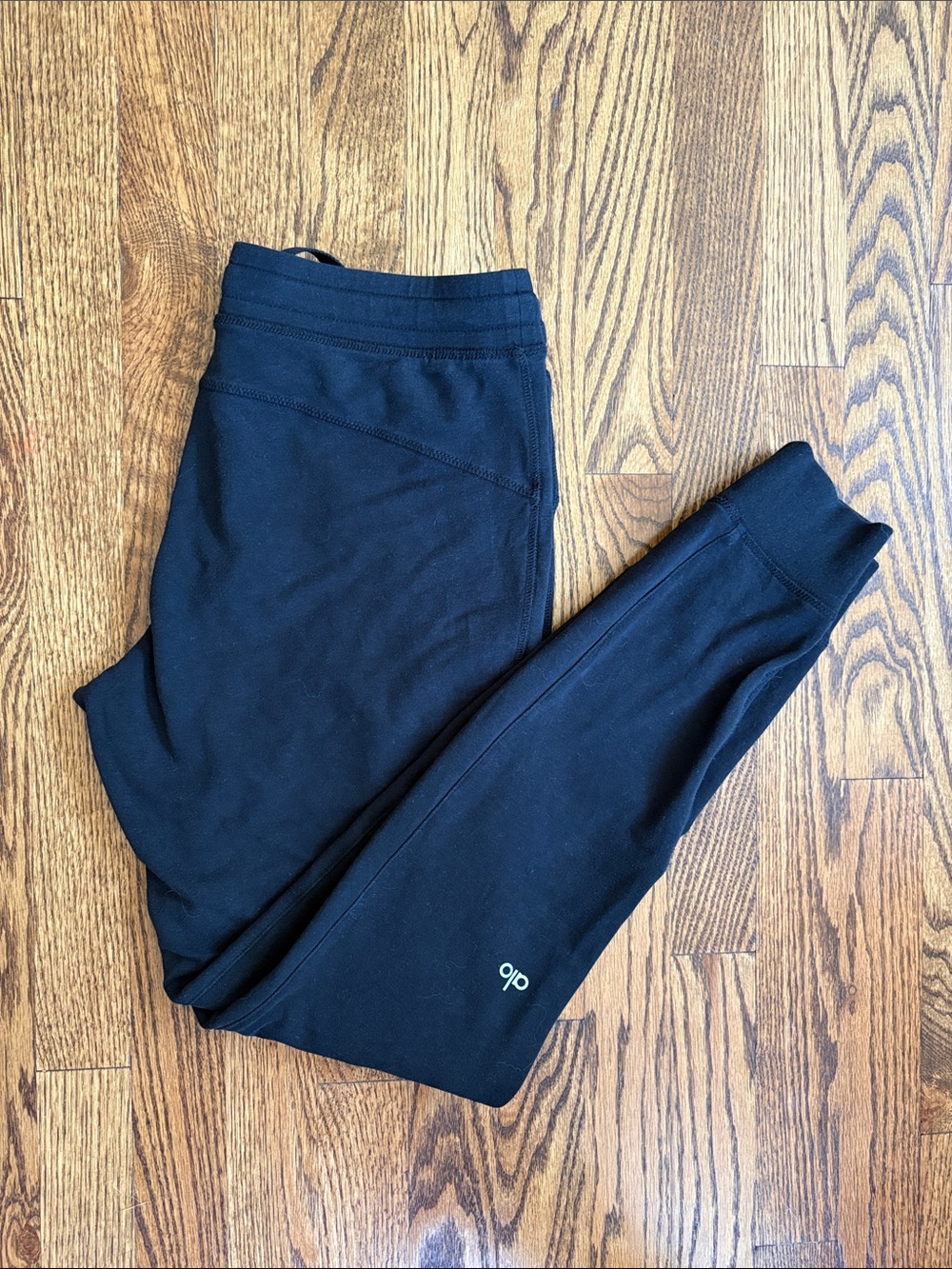 ALO Yoga black urban moto sweatpants joggers, size XS/S. Excellent condition